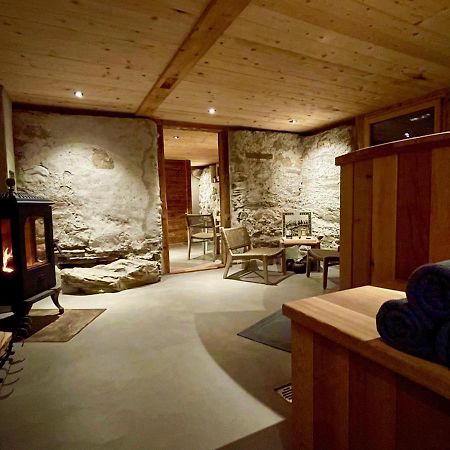 Alpen Charme - Chalet D'Hotes Et Spa Gsteig ภายนอก รูปภาพ