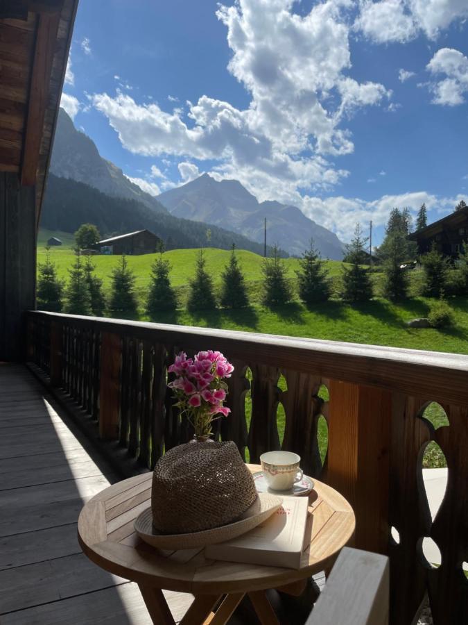 Alpen Charme - Chalet D'Hotes Et Spa Gsteig ภายนอก รูปภาพ