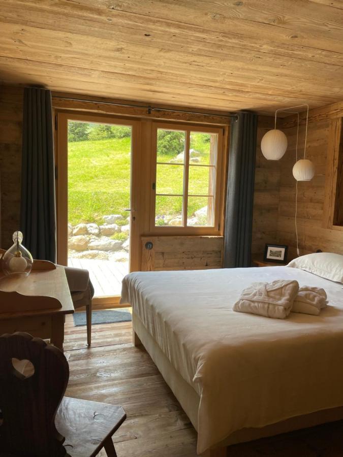 Alpen Charme - Chalet D'Hotes Et Spa Gsteig ภายนอก รูปภาพ